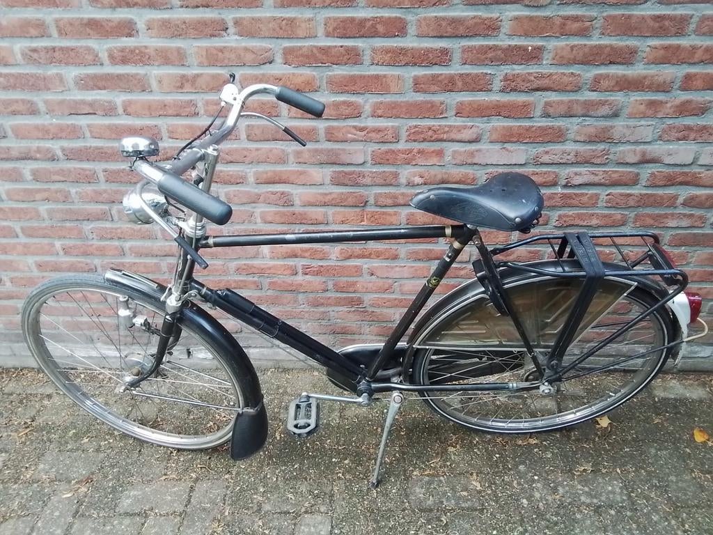 Herenfiets gazelle 3 versnellingen trommel rem met rem stang, Fietsen en Brommers, Fietsen | Heren | Herenfietsen, Versnellingen