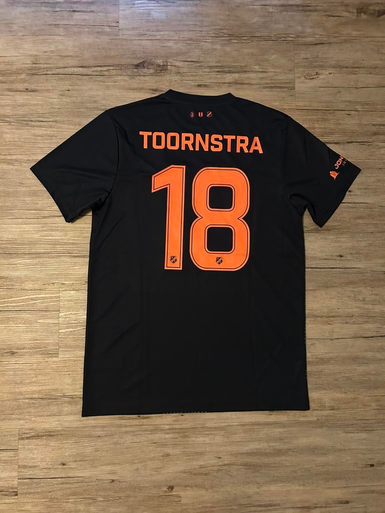 FC Utrecht Uitshirt 2024/2025 Toornstra #18, Ophalen of Verzenden, Zo goed als nieuw, Maat 48/50 (M), Zwart