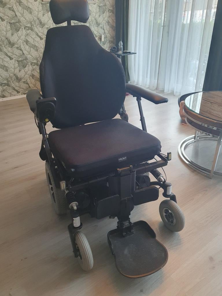 Electrische rolstoel meyra, Diversen, Ophalen, Elektrische rolstoel