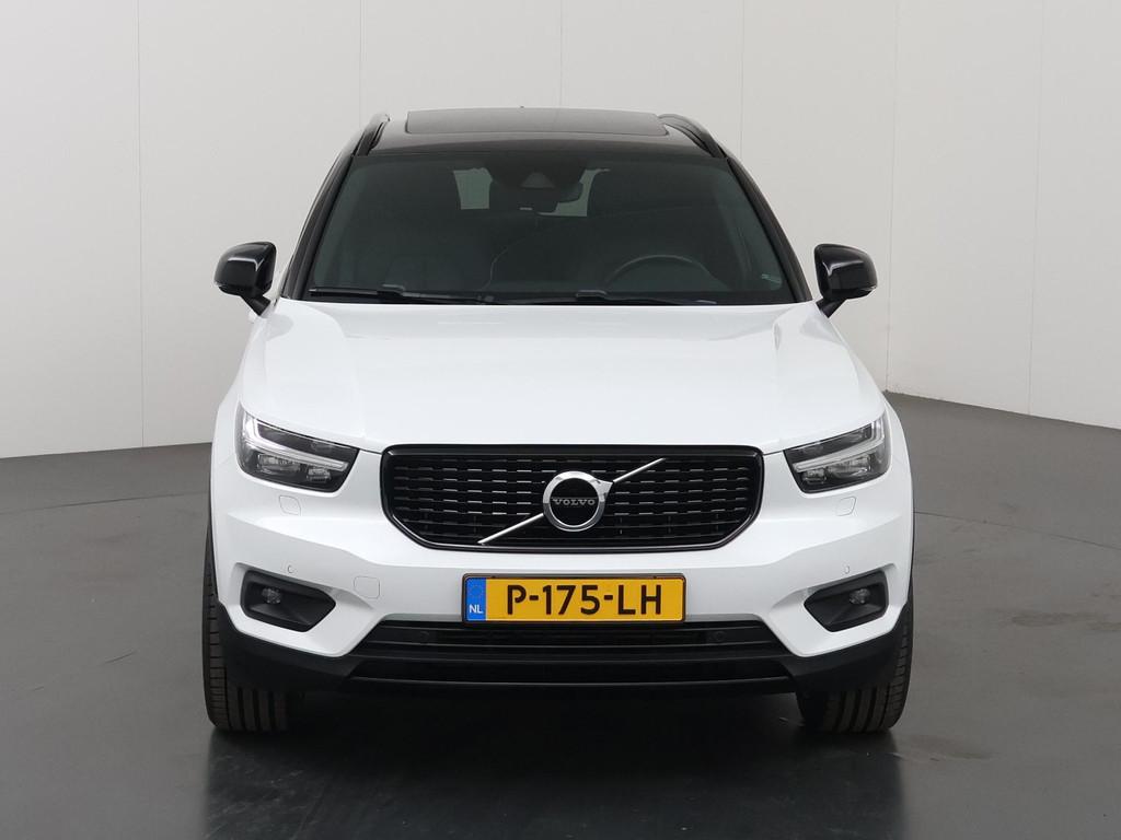 Volvo XC40 1.5 T3 R-Design | Panoramadak | Harman/Kardon | P, Voorwielaandrijving, Gebruikt, Euro 6, 156 pk