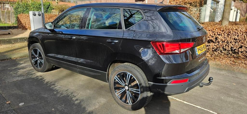 Seat Ateca (2017) | kenteken P‑426‑BS, Auto's, Seat, Voorwielaandrijving, Stof, Euro 6, Ateca