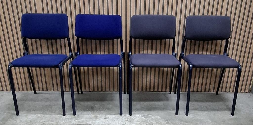 44 x Vergaderstoelen blauw kantine kantoor stoelen horeca, Ophalen of Verzenden, Zo goed als nieuw, Blauw, Vijf, Zes of meer stoelen