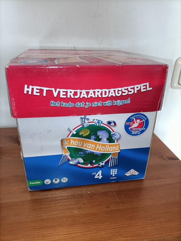 Ik hou van Holland Het verjaardagsspel DE BOM, Ophalen of Verzenden, Zo goed als nieuw