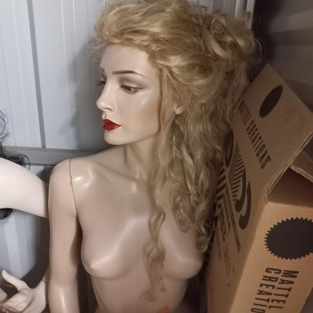 Adel Rootstein, Ophalen, Pop