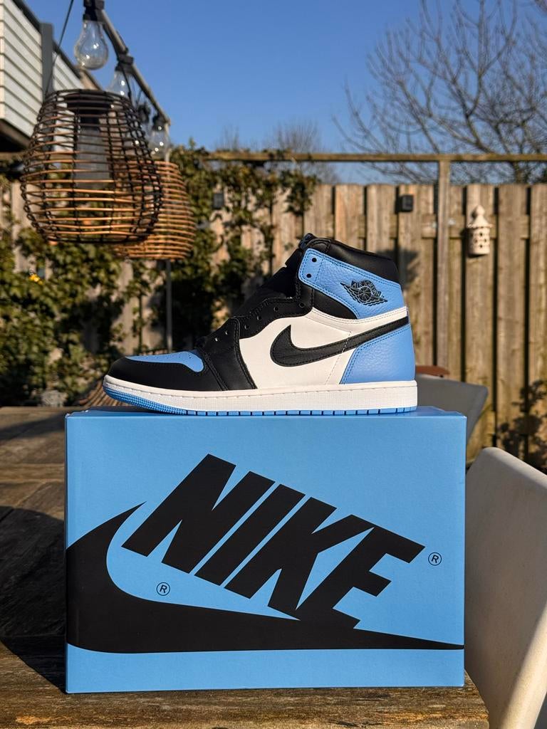 Nieuwe Jordan 1 High University Blue - Maat 43, Kleding | Heren, Schoenen, Ophalen of Verzenden, Nieuw, Blauw, Sneakers of Gympen