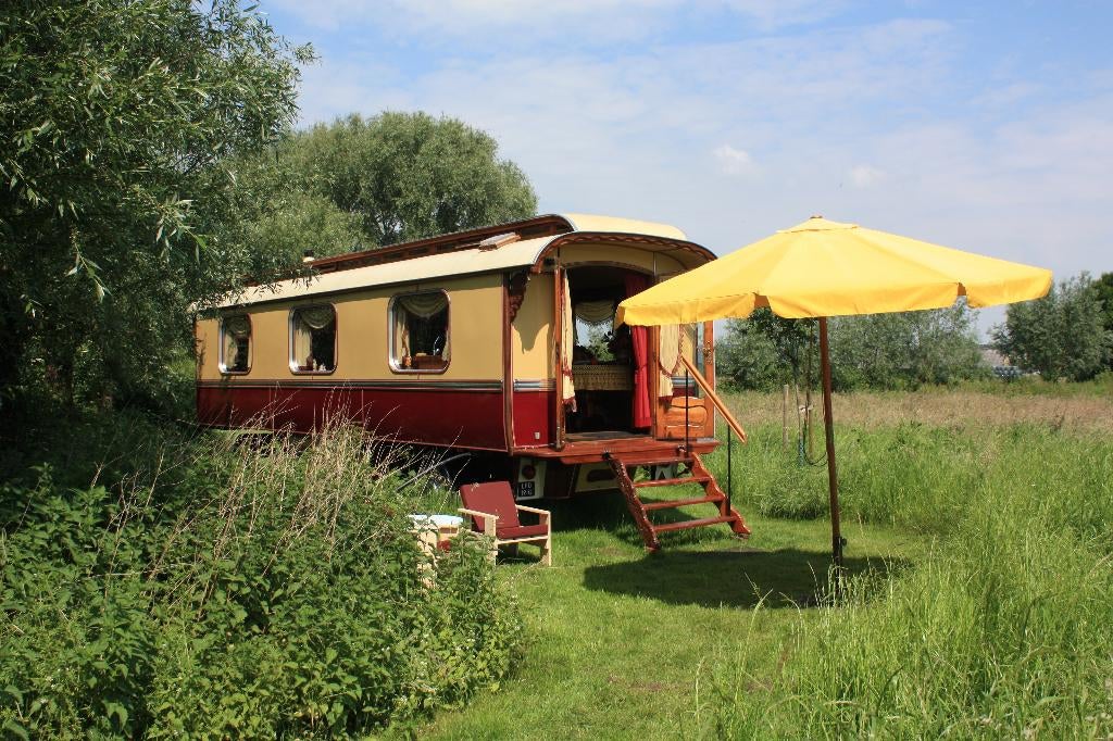 Woonwagen te koop, Zelhemse salonwagen, pipowagen, Tot en met 2