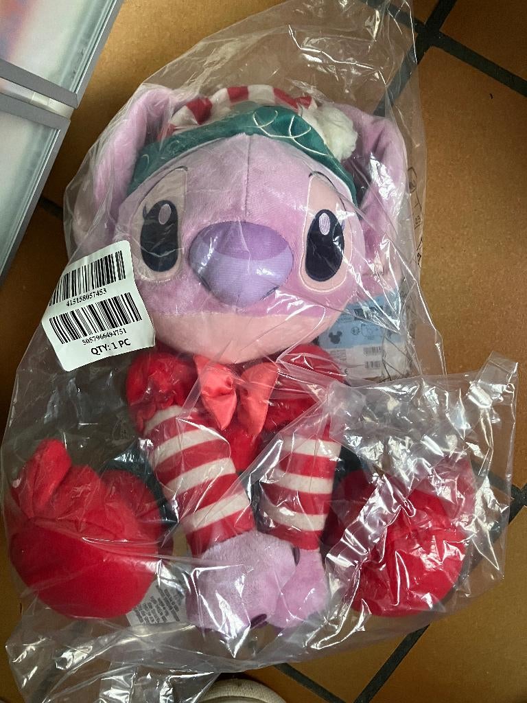Nieuwe Angel ( Stitch ) Kerst knuffel - Disney store, Ophalen of Verzenden, Overige figuren, Nieuw, Knuffel