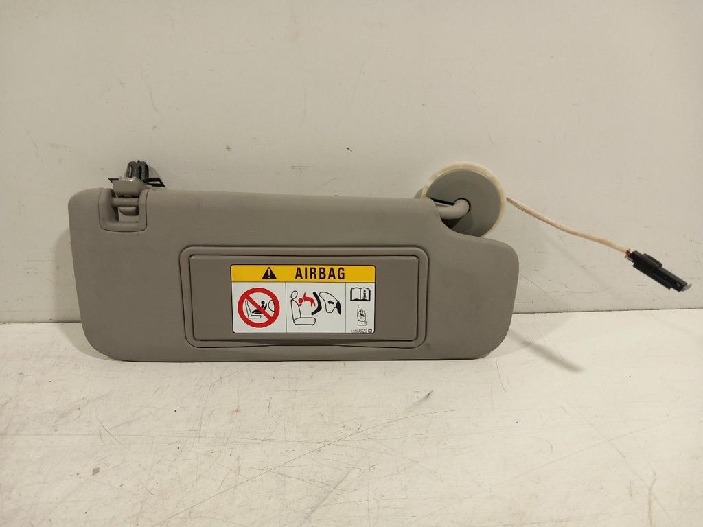 Zonneklep rechts Opel Astra, Onderdelen@venauto.nl, Van der Ven Autorecycling B.V., Gebruikt, Ettenseweg 76, 4706 PB Roosendaal, The Netherlands