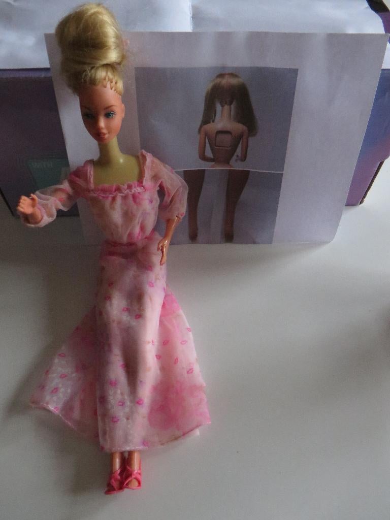 Barbie Kuspoppetje uit 1966, Verzamelen, Ophalen, Gebruikt, Pop