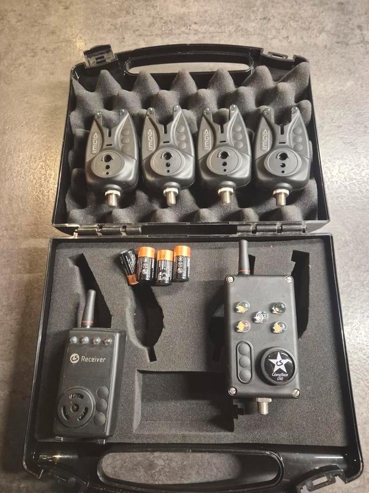 Beetmelders,Carpsounder AGE One  4+1 + Camplight, Watersport en Boten, Hengelsport | Karpervissen, Ophalen of Verzenden, Zo goed als nieuw