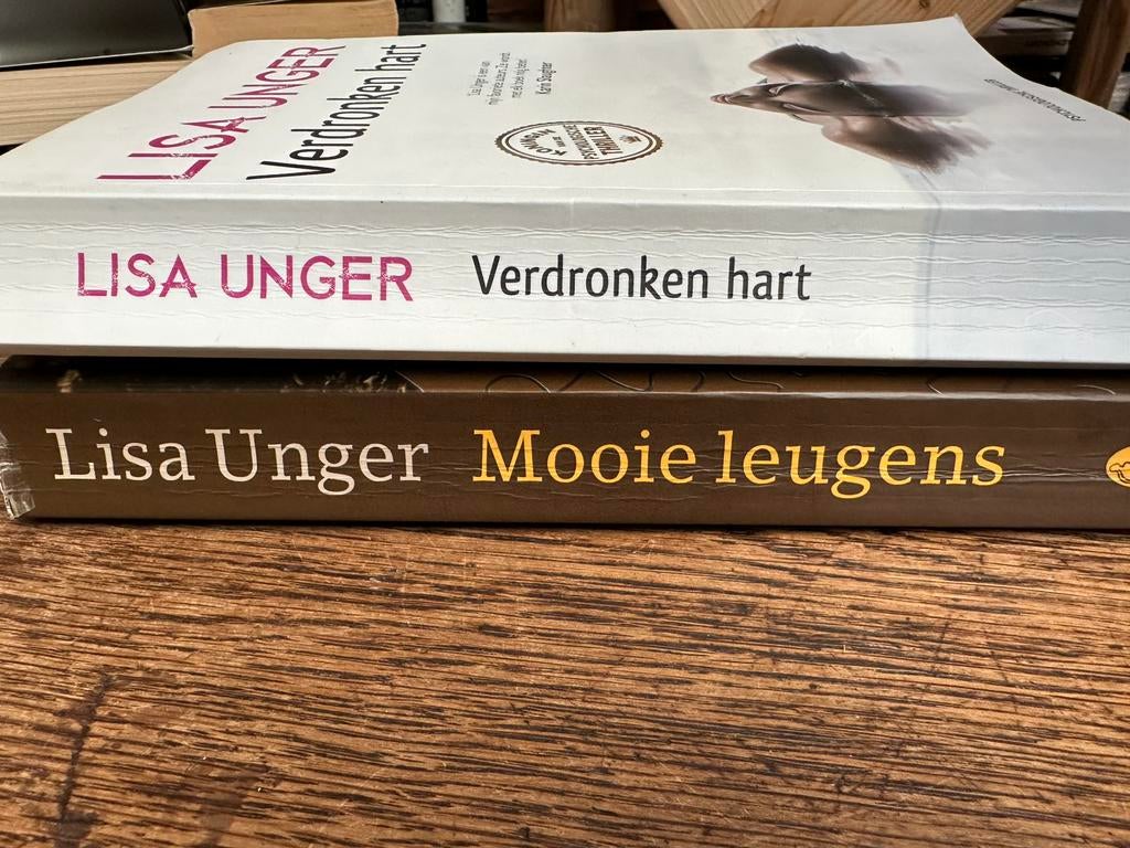 Lisa Unger: 2 titels, Boeken, Ophalen of Verzenden, Zo goed als nieuw