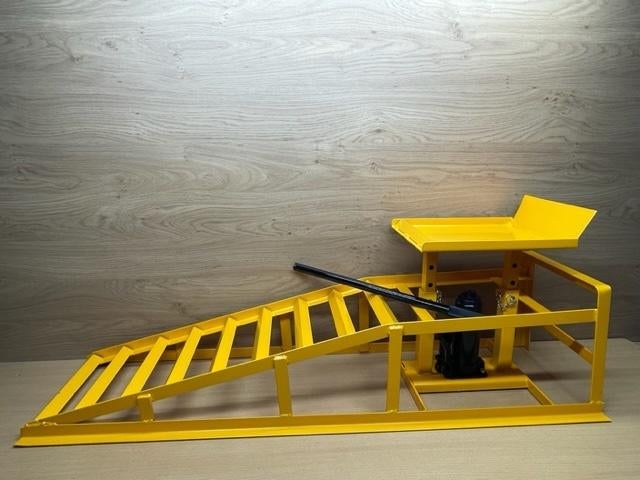 Oprijbrugset met heflift links en rechts., Ophalen, Eddiys, Espel, Nieuw