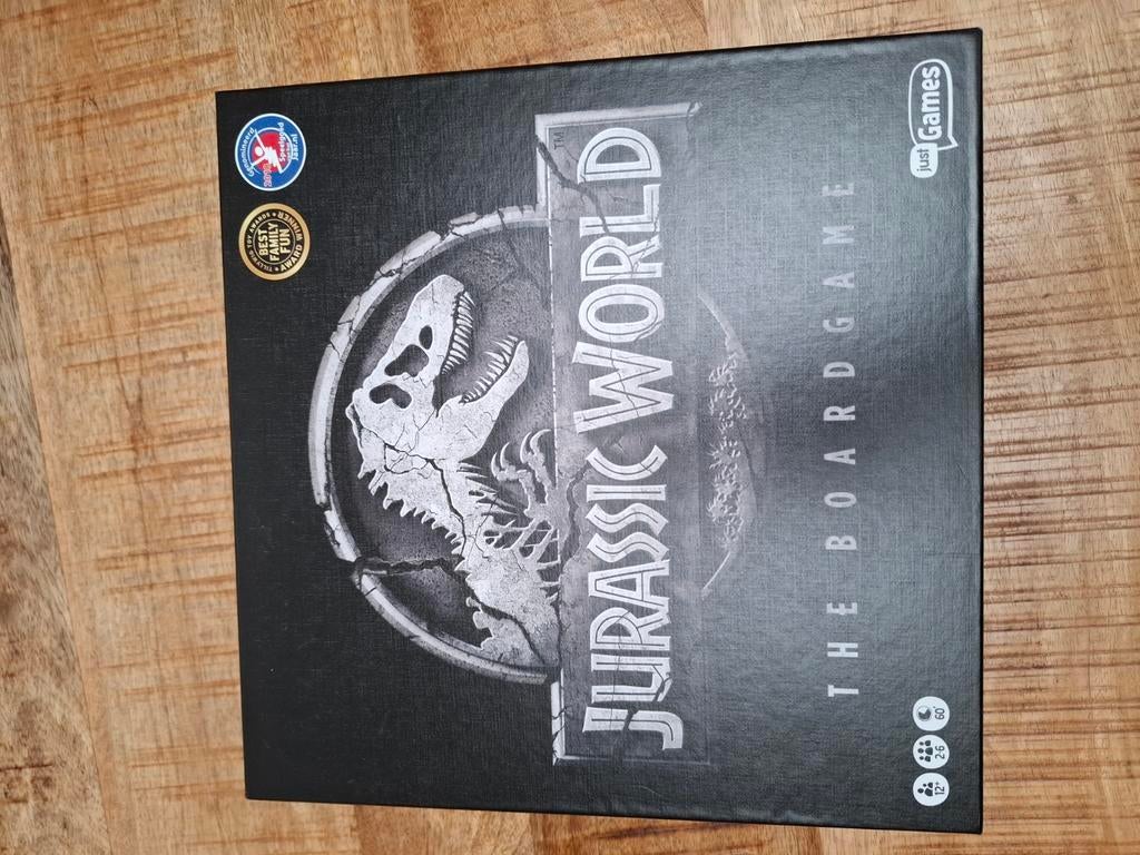 Jurassic World The Board Game, Hobby en Vrije tijd, Gezelschapsspellen | Bordspellen, Ophalen of Verzenden