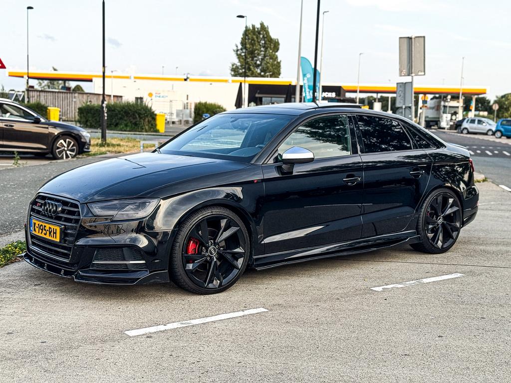 Audi 2015 Zwart, Auto's, 1402 kg, Zwart, Particulier, 170 pk