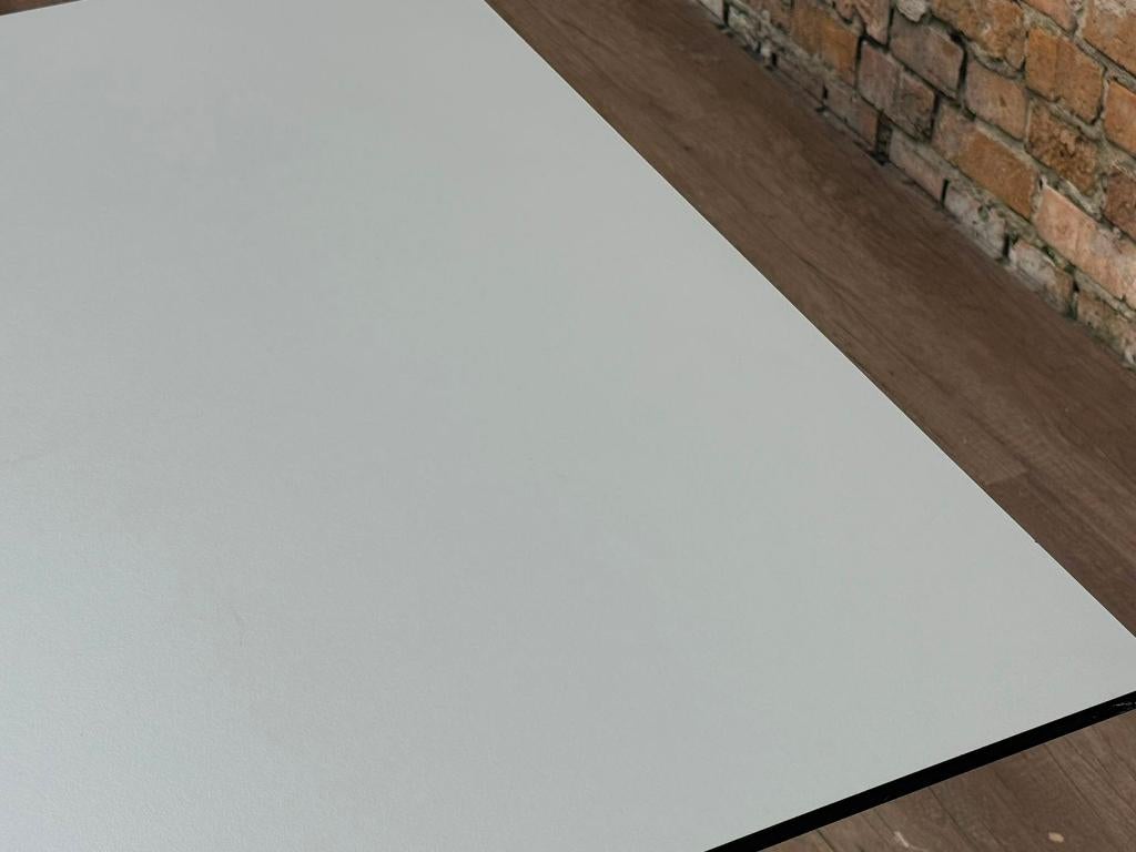 Moooi Container Table bij TheReSales, Ophalen, Kunststof, 50 tot 100 cm, Design