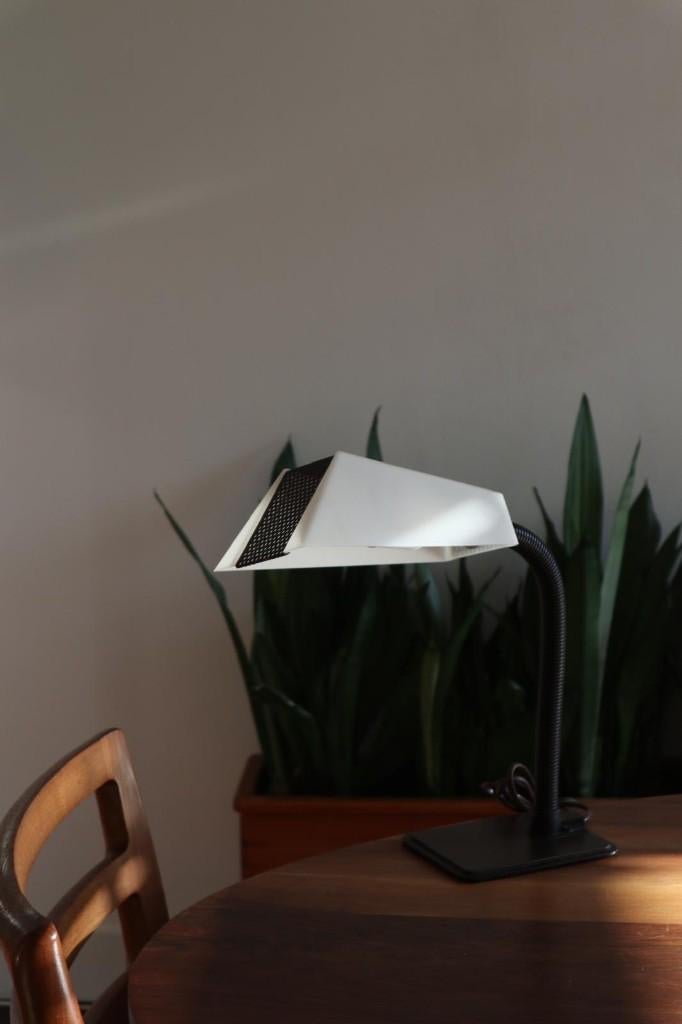 Vintage Lucifer tafellamp / retro mid century deens 70s lamp, Huis en Inrichting, Lampen | Tafellampen, Ophalen of Verzenden, Zo goed als nieuw