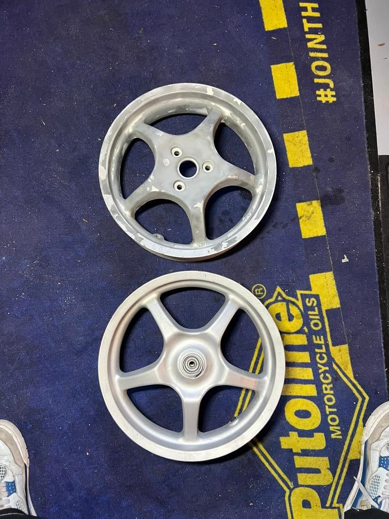 Aerox velgen set, Fietsen en Brommers, Brommeronderdelen | Scooters, Zo goed als nieuw, Yamaha, Overige typen, Ophalen of Verzenden