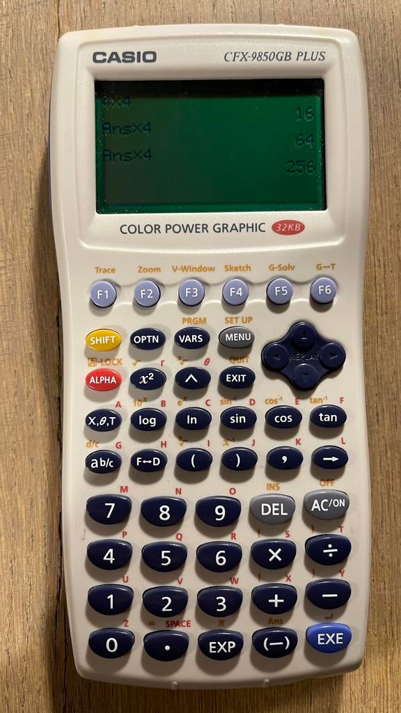 Casio CFX-9850GB PLUS Color Power Graphic Rekenmachine, Ophalen of Verzenden, Gebruikt