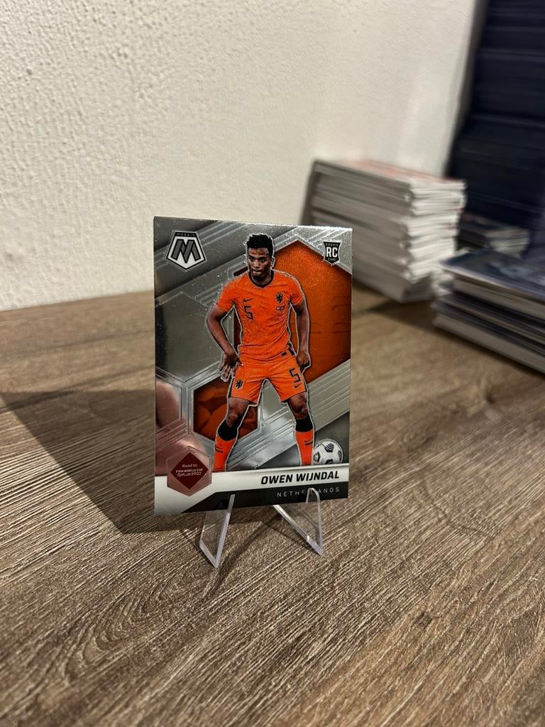 Owen Wijndal 2022 Panini Mosaic Road To Fifa World Cup RC, Ophalen of Verzenden, Zo goed als nieuw, Plaatje