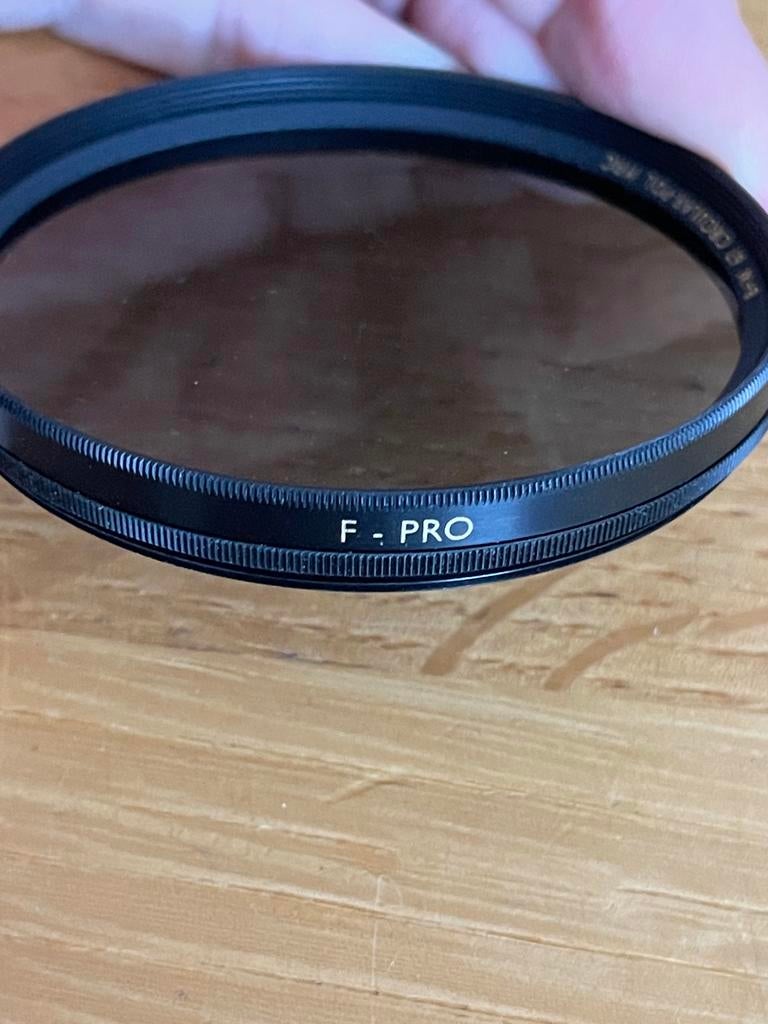 B&W 67mm Circular Pol MRC F-Pro Polarisatiefilter, Audio, Tv en Foto, Fotografie | Filters, Polarisatiefilter, 60 tot 70 mm, B&W