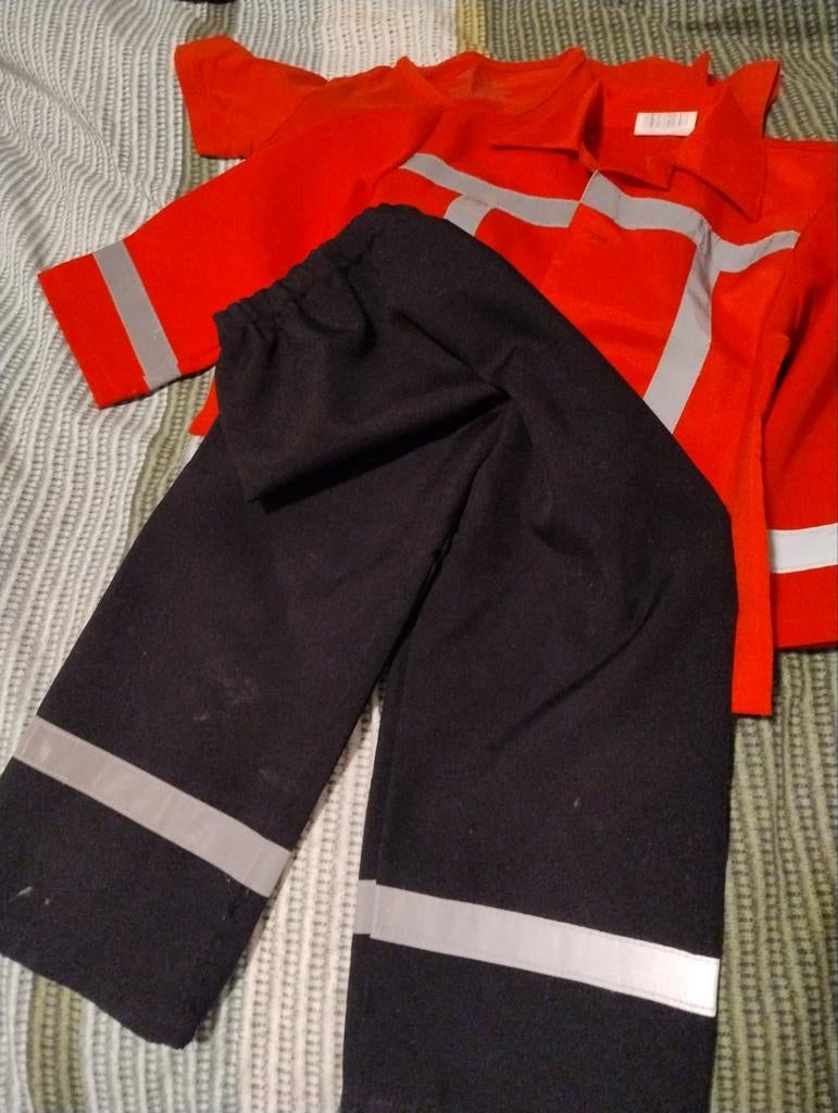 Carnavals brand weer pak maat 104, Ophalen of Verzenden, Gebruikt, 104 of kleiner, Jongen of Meisje