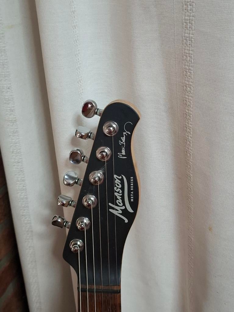 Cort MBM-1 Matthew Bellamy Signature Gitaar, Muziek en Instrumenten, Snaarinstrumenten | Gitaren | Elektrisch, Zo goed als nieuw