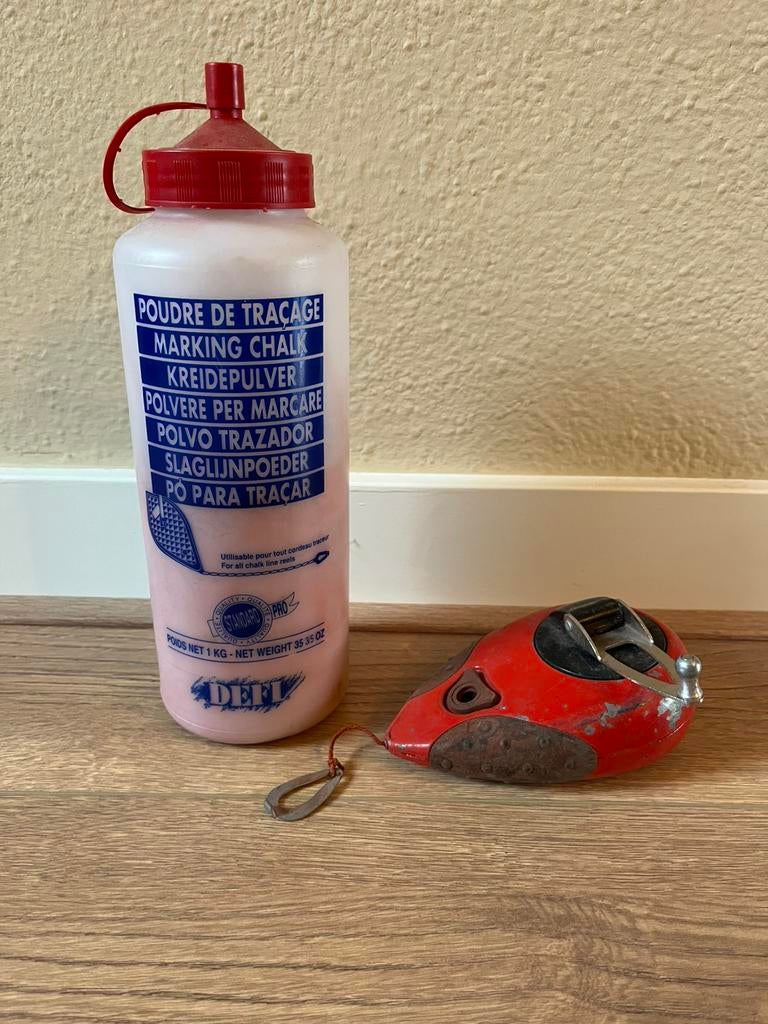 Slaglijnmolen en bus slaglijnpoeder 2/3 vol, smetkoord, Ophalen, Gebruikt