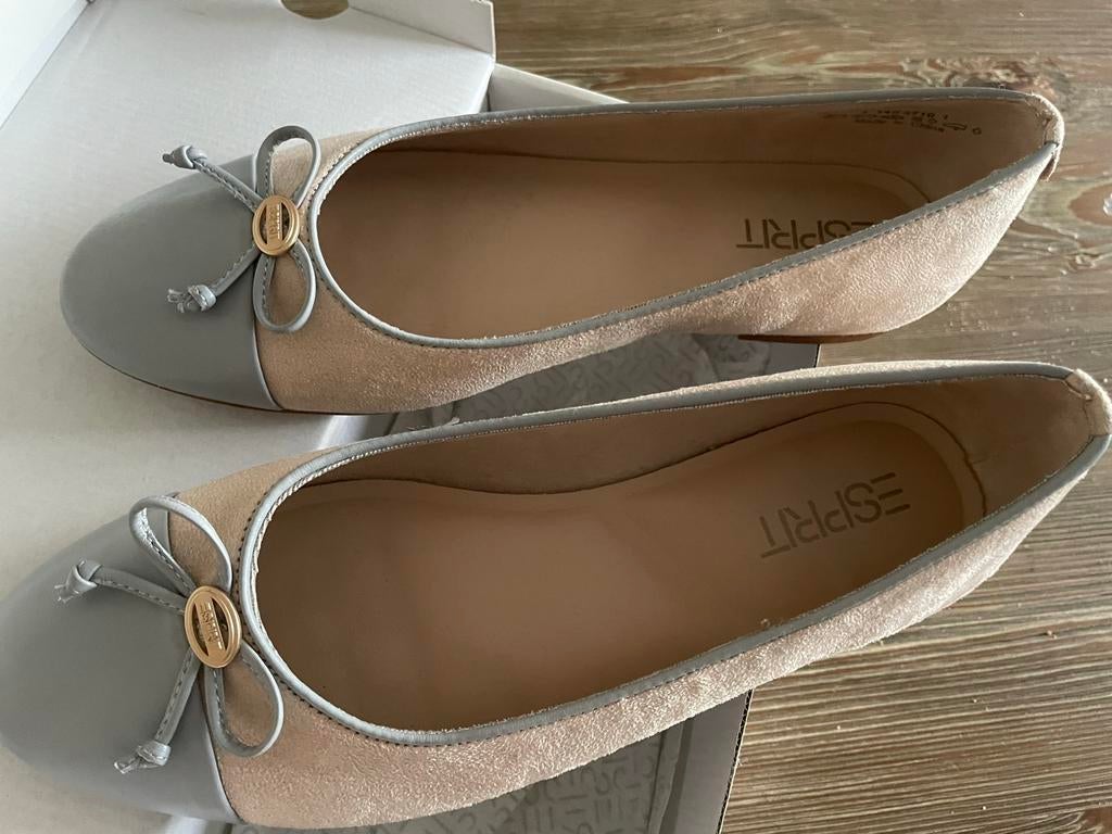 Esprit instappers - maat 38, Ophalen of Verzenden, Zo goed als nieuw, Instappers