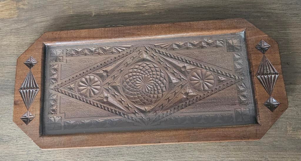 Antieke dienblad met houtsnijwerk en glasplaat, Antiek en Kunst, Ophalen of Verzenden