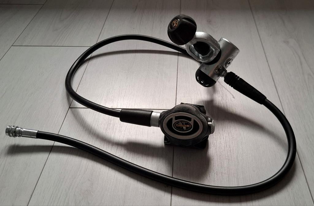 Oude Dacor ademautomaat EN250 232 Bar, Watersport en Boten, Duiken, Ophalen of Verzenden, Duikfles