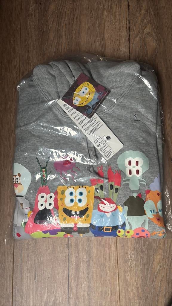 Uniqlo Spongebob cactus flea market hoodie SMALL, Kleding | Heren, Ophalen of Verzenden, Nieuw, Maat 46 (S) of kleiner, Grijs
