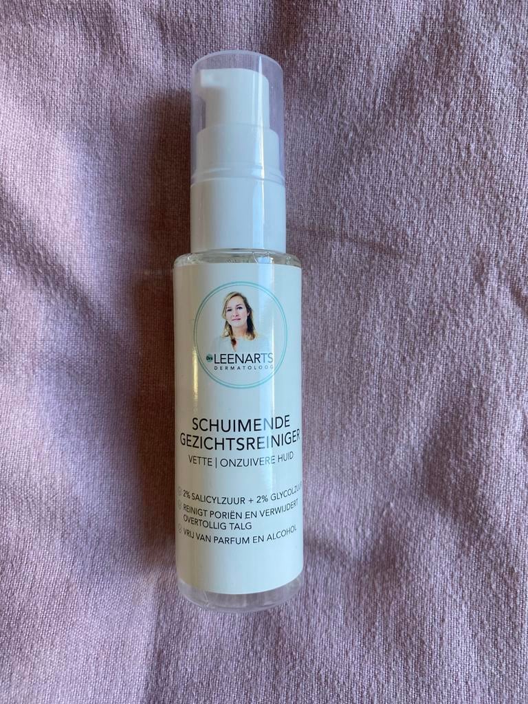 Dr leenarts cleanser, Ophalen of Verzenden, Zo goed als nieuw, Gehele gezicht, Reiniging