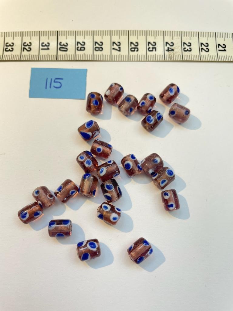 Diverse kralen in vooral paars , per zakje 1 euro, Ophalen of Verzenden, Nieuw, Kraal