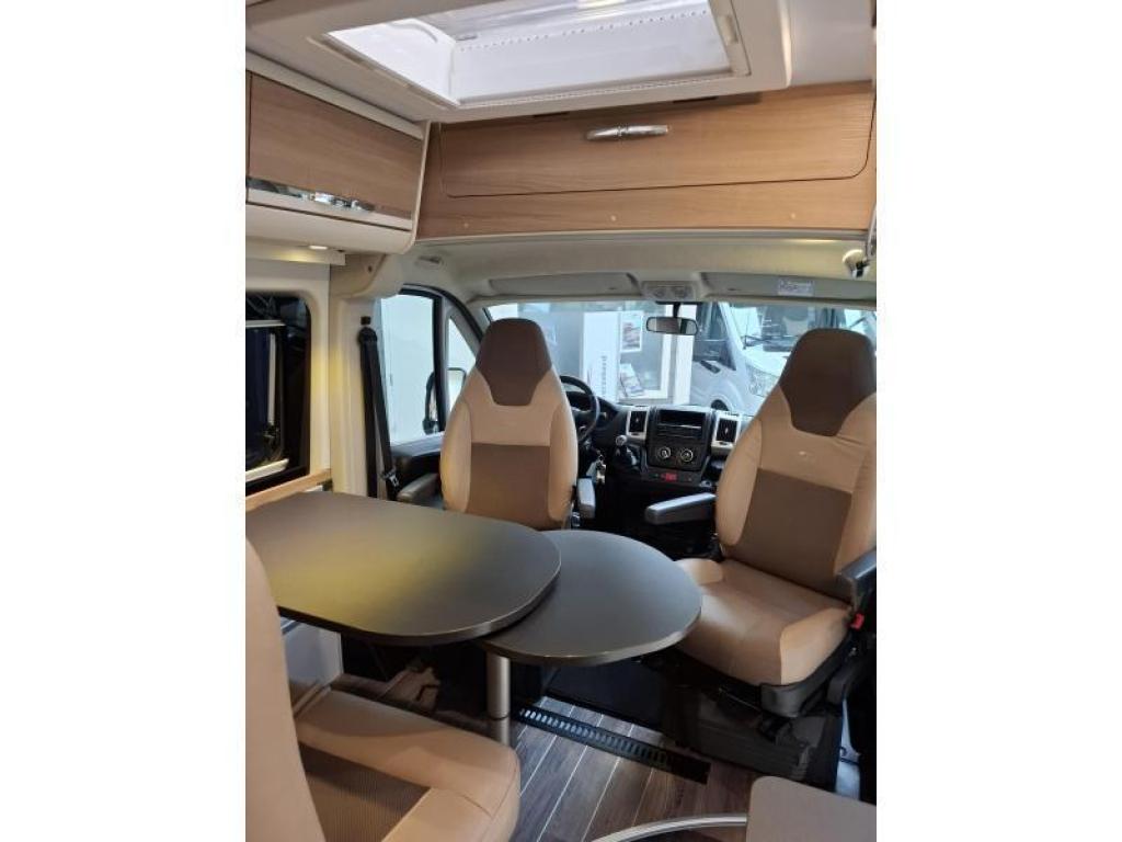 2018 Adria Twin 600 SPT 130PK Vastbed Airco Plisse 92000Km, Luifel, Buscamper of Camperbus, Fiat, Bedrijf