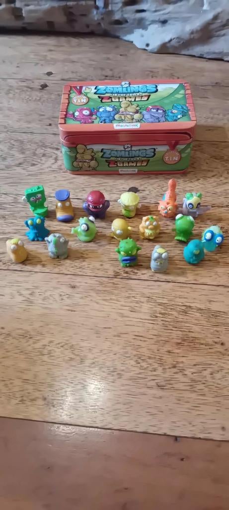 Zomlings in the Town verzamelfiguren met bewaardoos, Ophalen of Verzenden, Gebruikt, Jongen of Meisje