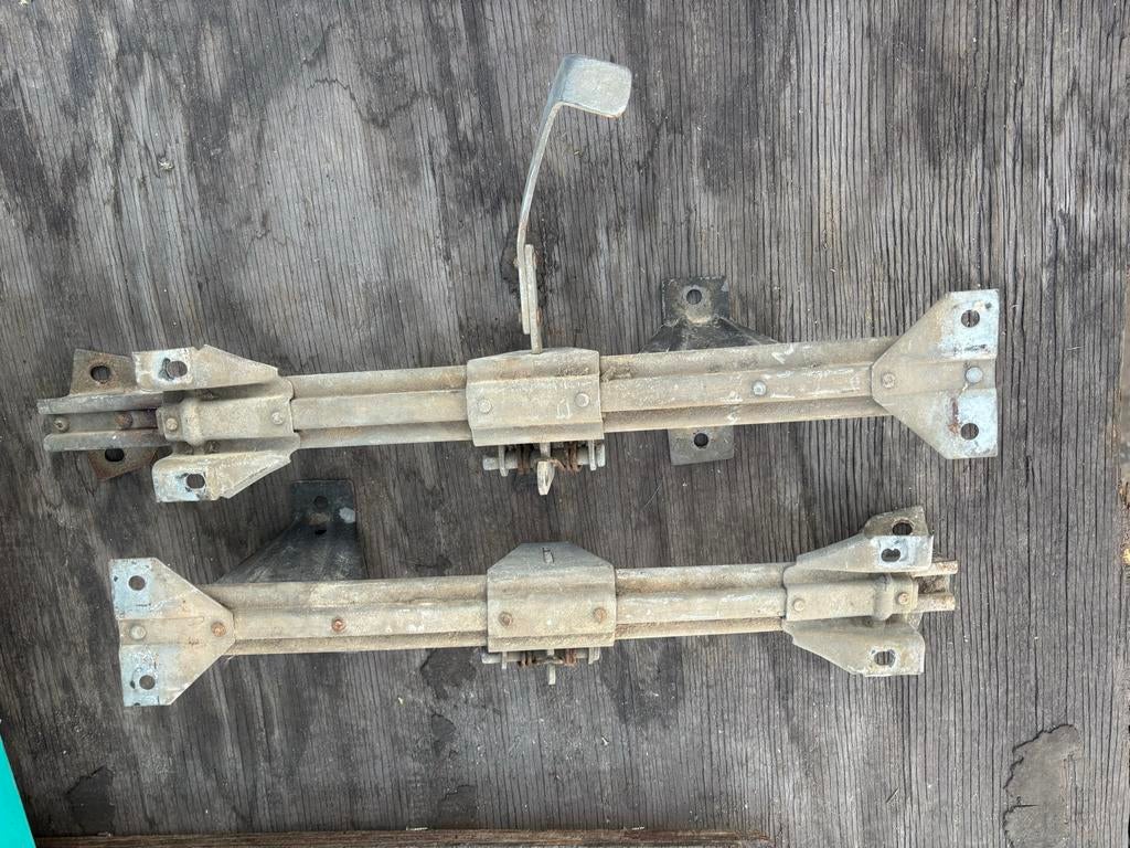 Chevrolet/GMC 55/ 59 truck rail tbv bank, Ophalen, Gebruikt, Chevrolet