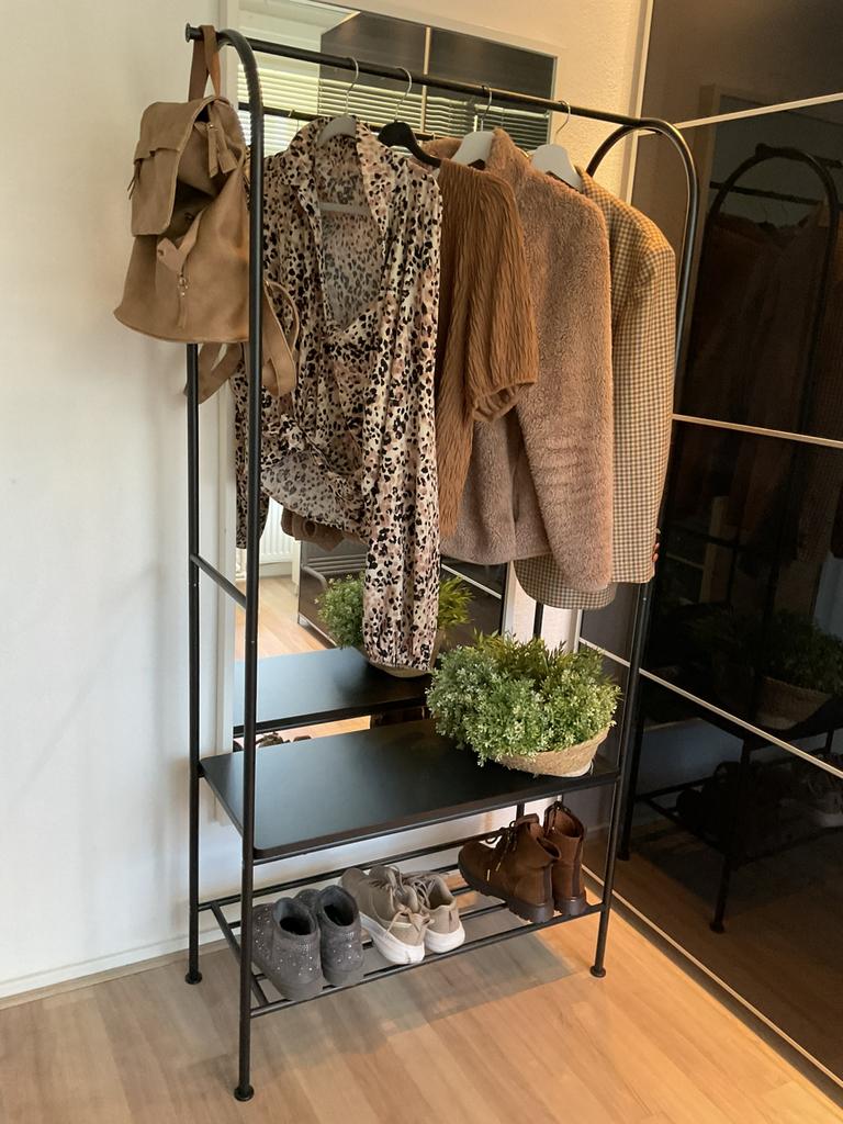 Zgan metalen kapstok/kledingrek, Ophalen, Zo goed als nieuw