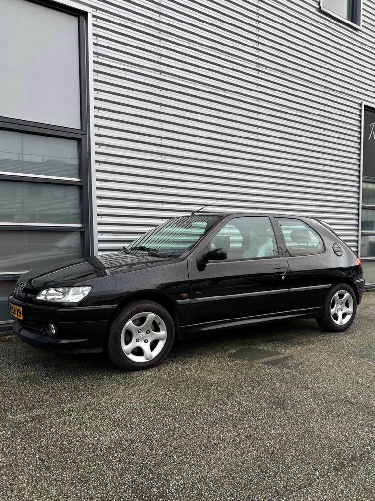 Peugeot 306 2.0 GTI 16V 1999 Zwart, Auto's, Peugeot, Voorwielaandrijving, 1998 cc, Zwart, 4 cilinders