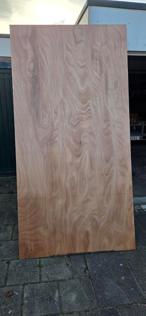 Triplex platen, Ophalen