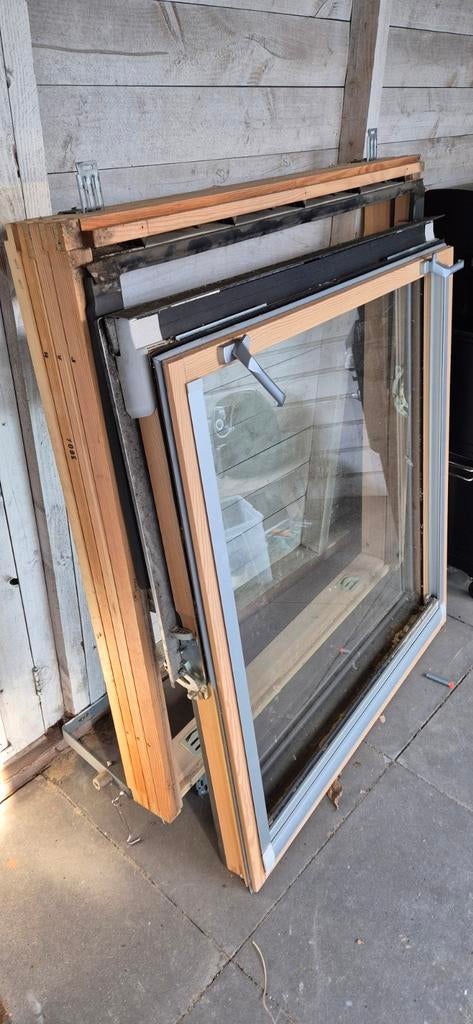 Fakro dakraam, Ophalen, 80 tot 120 cm, 80 tot 120 cm, Dubbelglas