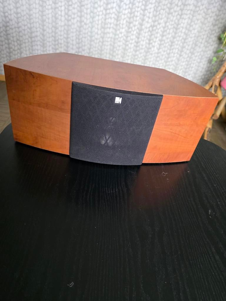 KEF iQ2c Center Speaker - Hoogwaardige Middenluidspreker, Overige merken, Gebruikt, Ophalen of Verzenden, 60 tot 120 watt