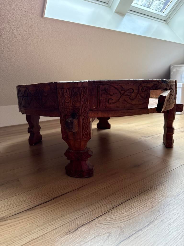 Antieke Indiase maaltafel met extra glasplaat, Ophalen