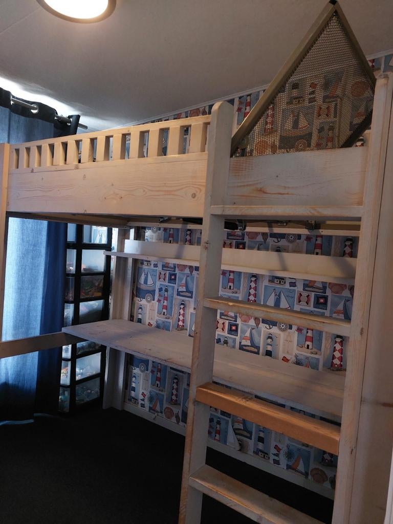 Steiger houten bed. Met bureau., Ophalen, Gebruikt, Hoogslaper