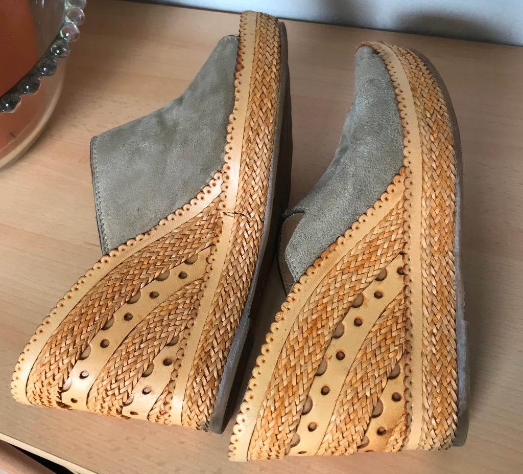 Prachtige Francesco Morichetti muiltjes in leer, maat 40, Kleding | Dames, Schoenen, Overige kleuren, Verzenden, Sandalen of Muiltjes