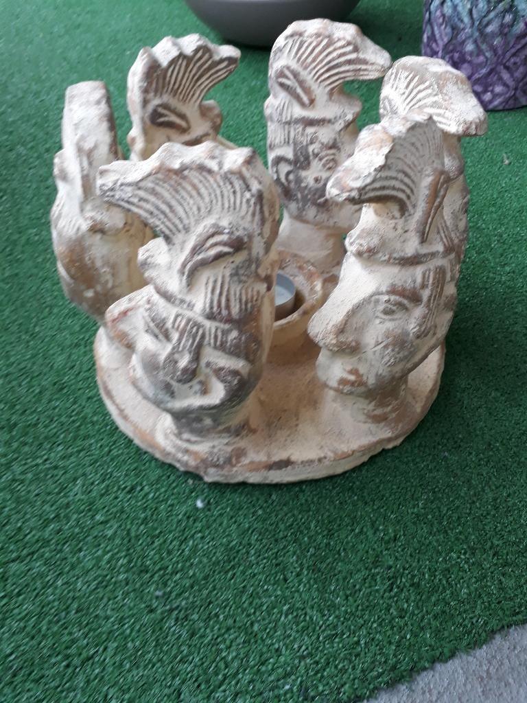 Cirkel van beelden kandelaar, Overige materialen, Gebruikt, Ophalen of Verzenden, Kandelaar