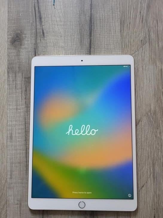 iPad Pro 2e Generatie - Zo goed als nieuw, 10 inch, Ophalen of Verzenden, Zo goed als nieuw, Apple iPad Pro