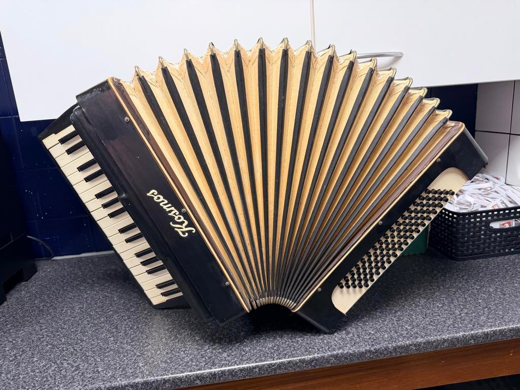 Vintage Kosmos Accordeon - Toetsaccordeon, Gebruikt, Overige formaten, Toetsaccordeon, Ophalen