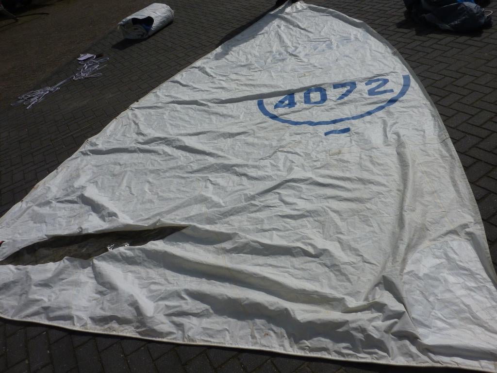 16 kwadraat zeil zie ook mijn andere advertenties, Watersport en Boten, Ophalen of Verzenden, Gebruikt, Overige typen