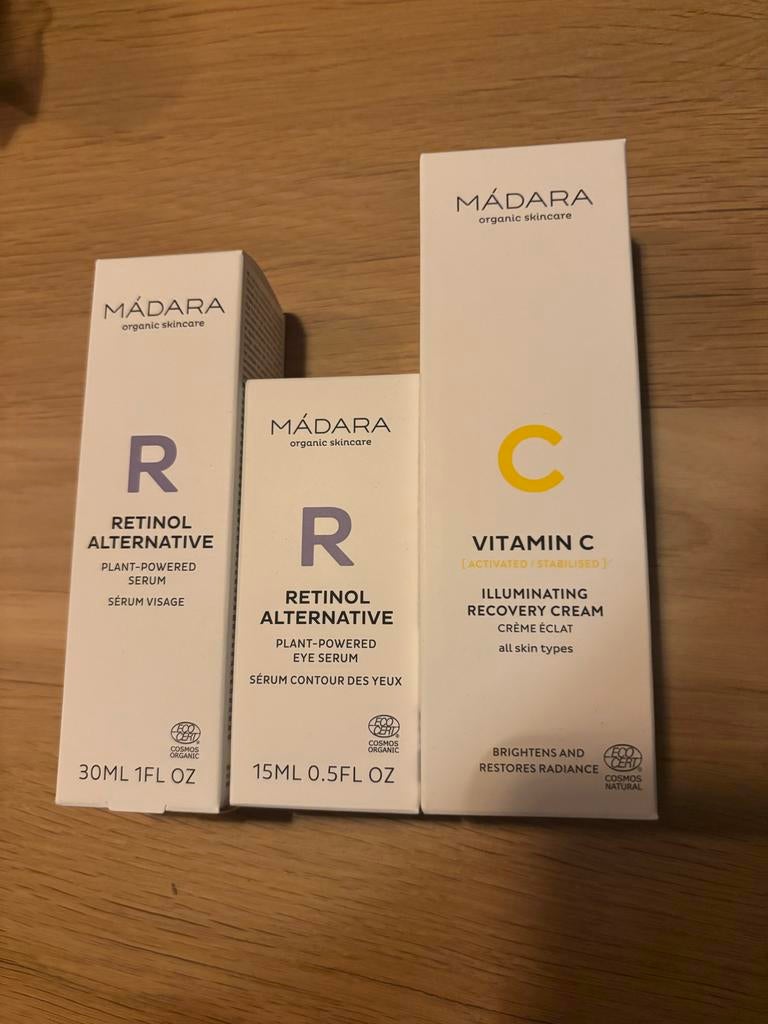 MÁDARA Skincare Set: Retinol Alternative & Vitamine C Crème, Ophalen of Verzenden, Nieuw, Gehele gezicht, Verzorging