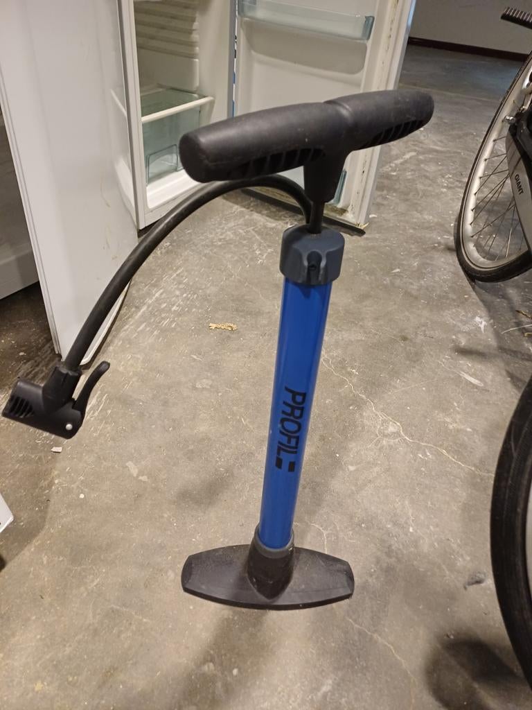 Fietspomp Profile, Ophalen